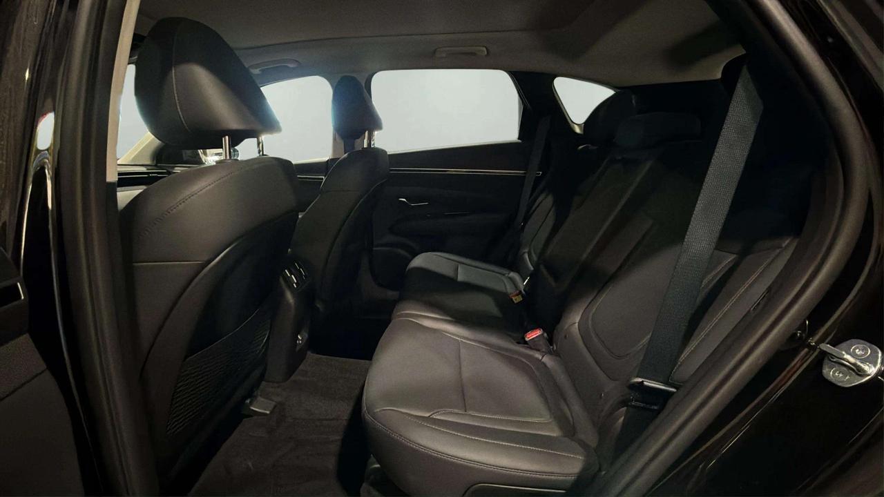 2024 Hyundai Tucson PREFERRED TREND | CLEAN CARFAX | LEATHER | SUNROOF Photo