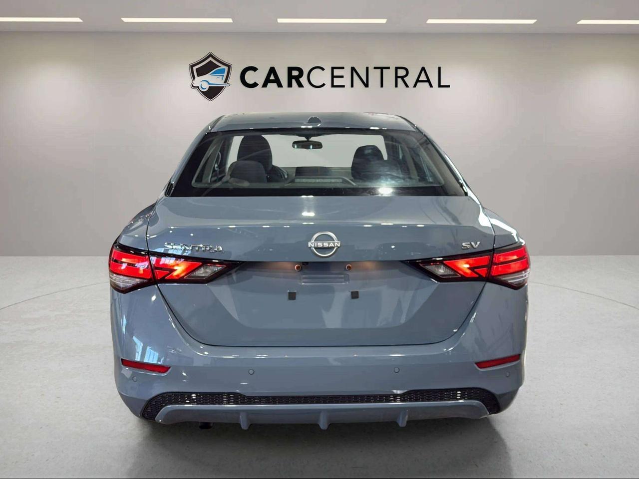 2024 Nissan Sentra SV | SUNROOF | CLEAN CARFAX| BLIND SPOT| HTD SEATS Photo3