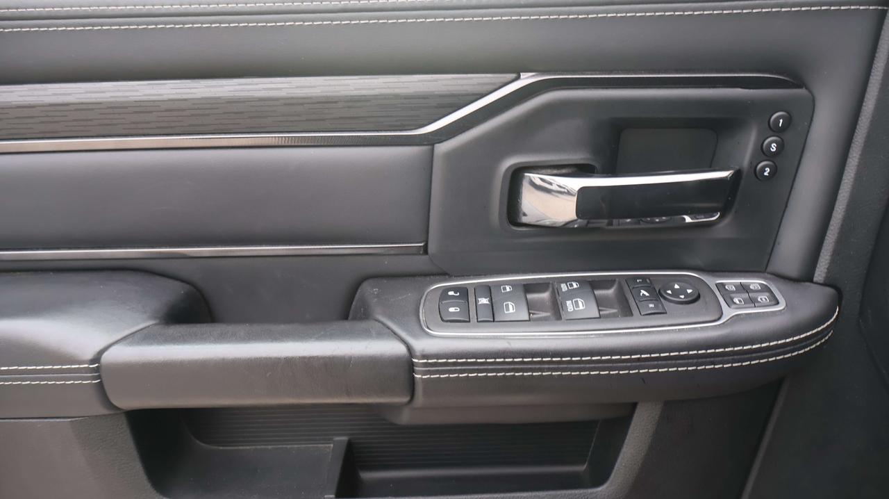 2024 RAM 2500 Rebel | Leather | Sunroof Photo