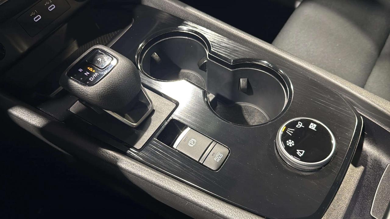 2024 Nissan Rogue S | CLEAN CARFAX | AWD | ONE OWNER | BLIND SPOT Photo