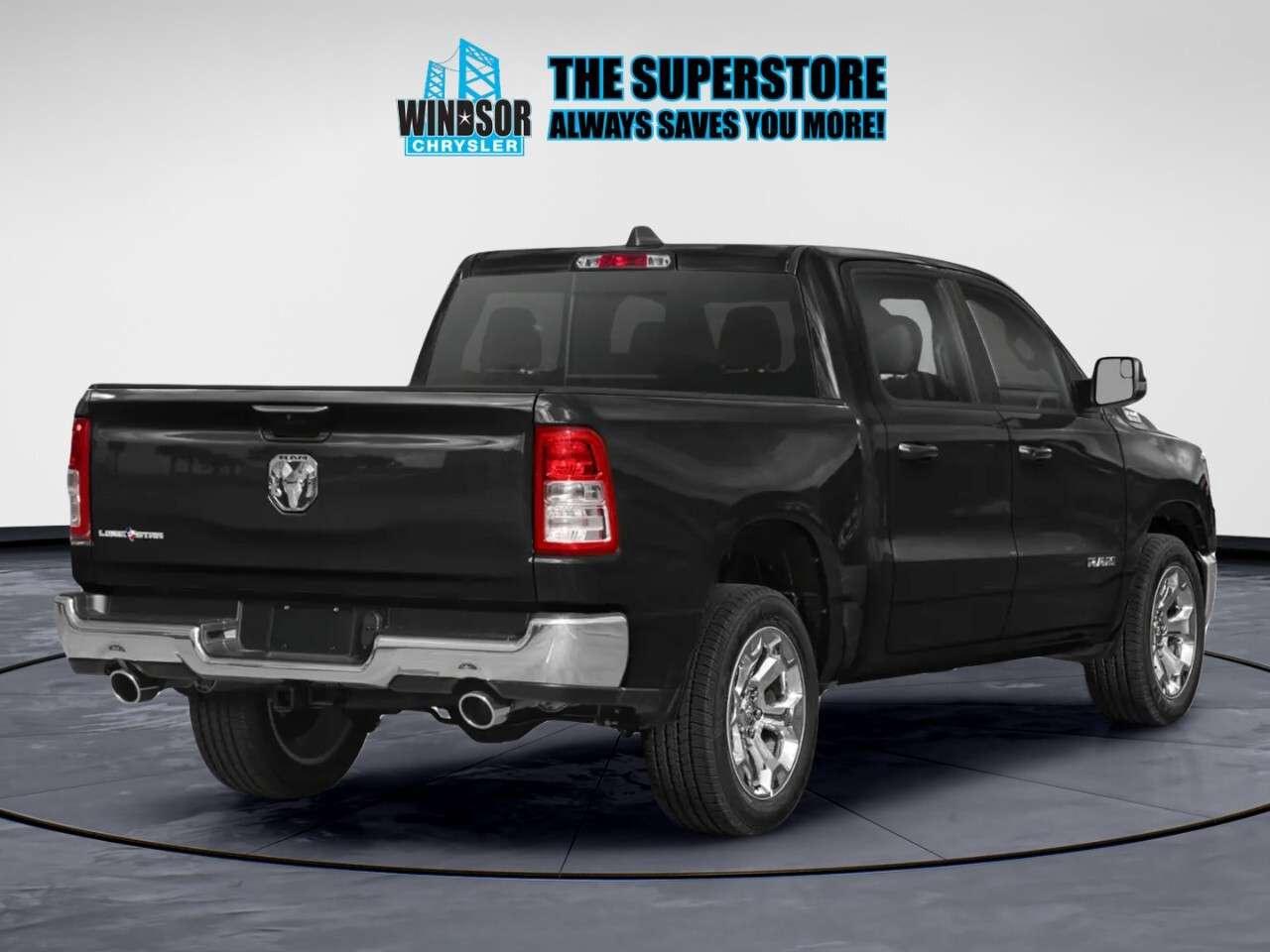2022 RAM 1500 Big Horn 4x4 Crew Cab 5'7 Box Photo5