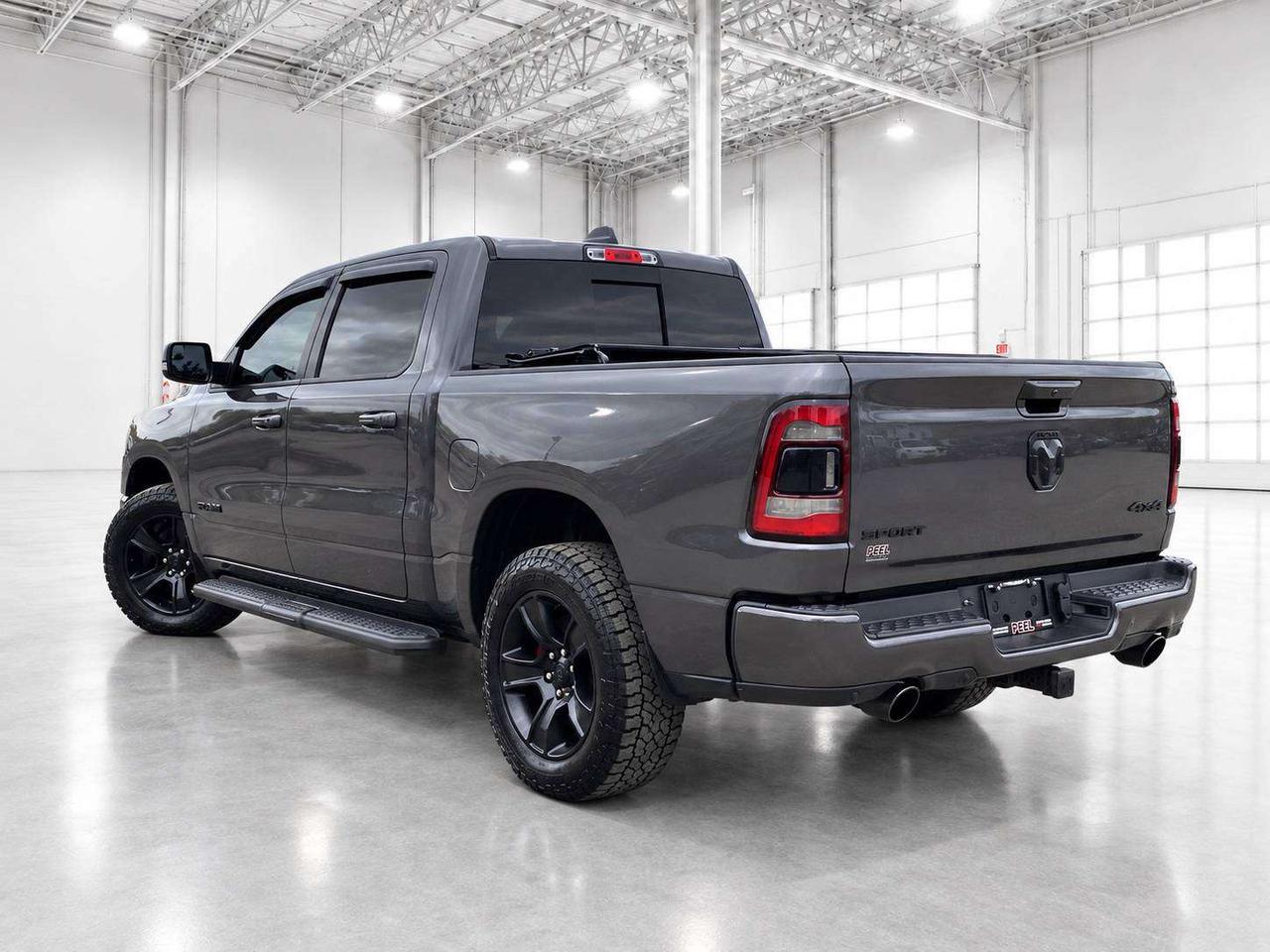 2022 RAM 1500 Sport Crew V8 | 12" NAV | Alpine | Side Steps |4X4 Photo3