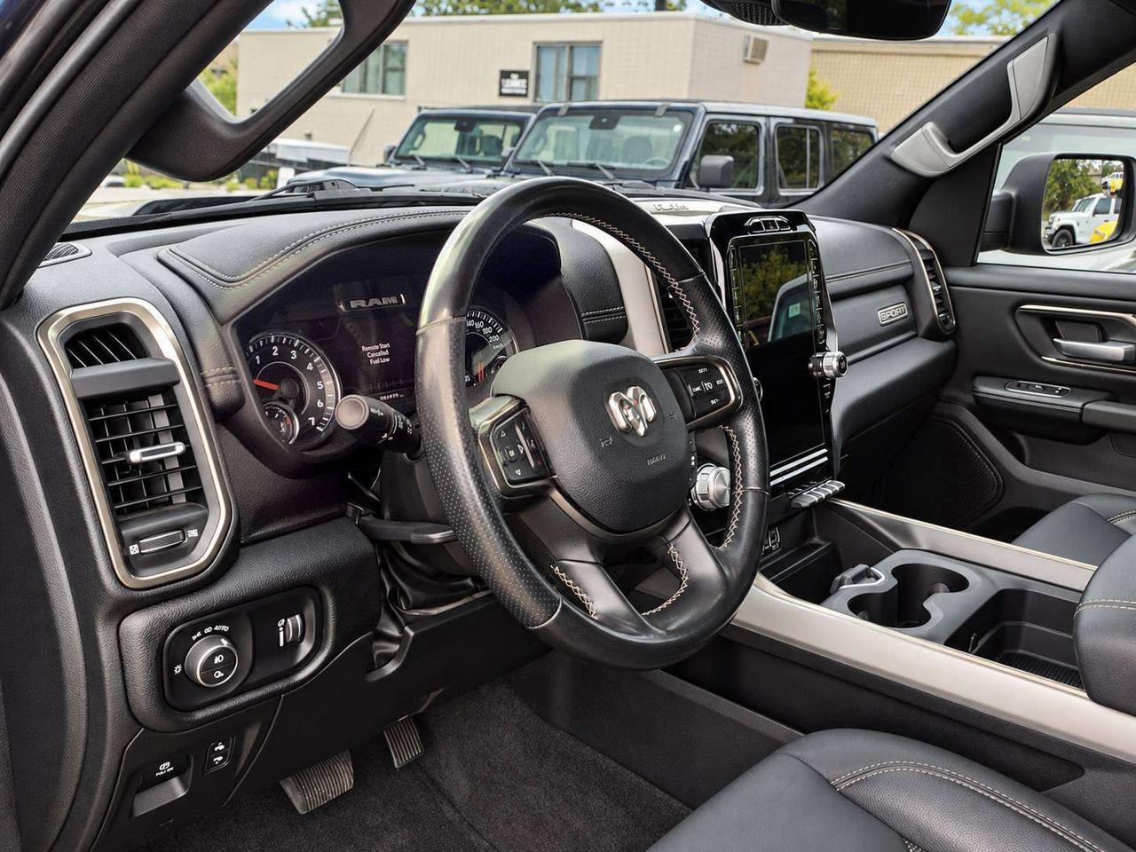 2022 RAM 1500 Sport Crew V8 | 12" NAV | Alpine | Side Steps |4X4 Photo