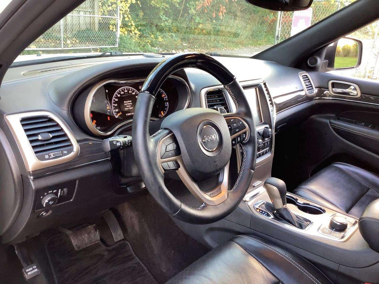 2017 Jeep Grand Cherokee Overland V6 | AS IS | 4X4 Photo