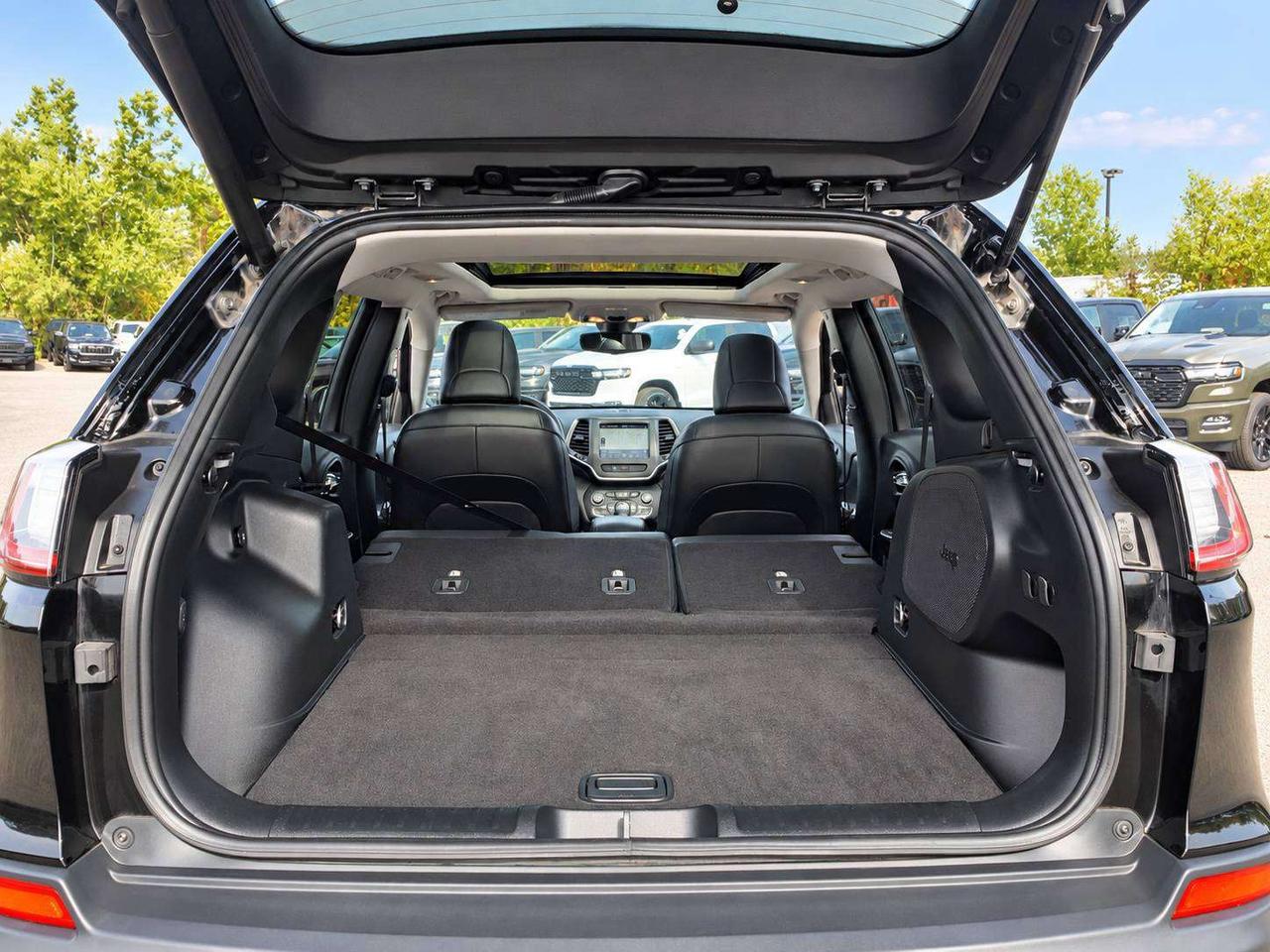 2019 Jeep Cherokee Trailhawk Elite | Vented Leather | Panoroof | 4X4 Photo