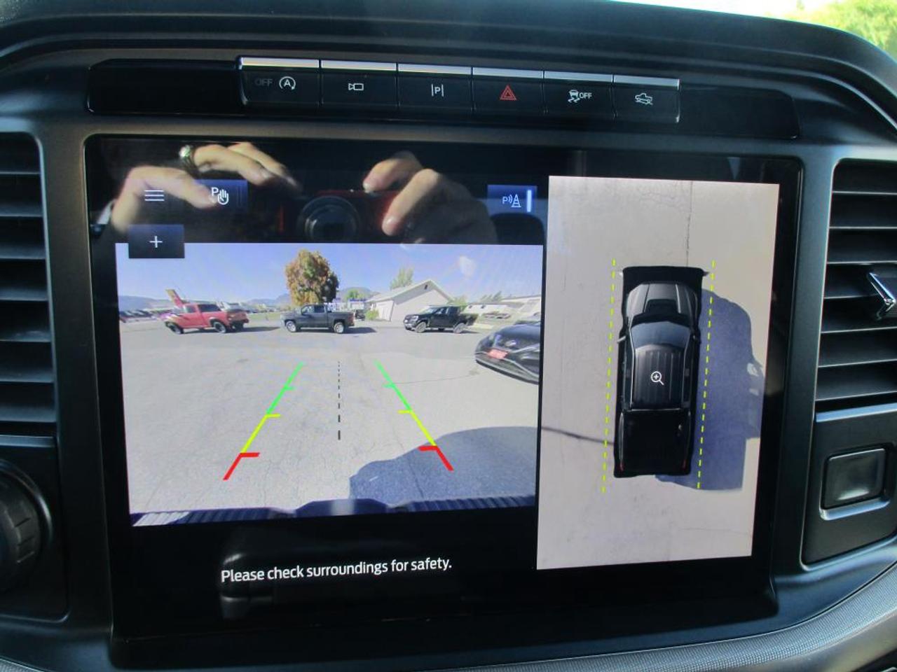 2023 Ford F-150 Raptor SuperCrew 4WD - Photo #16