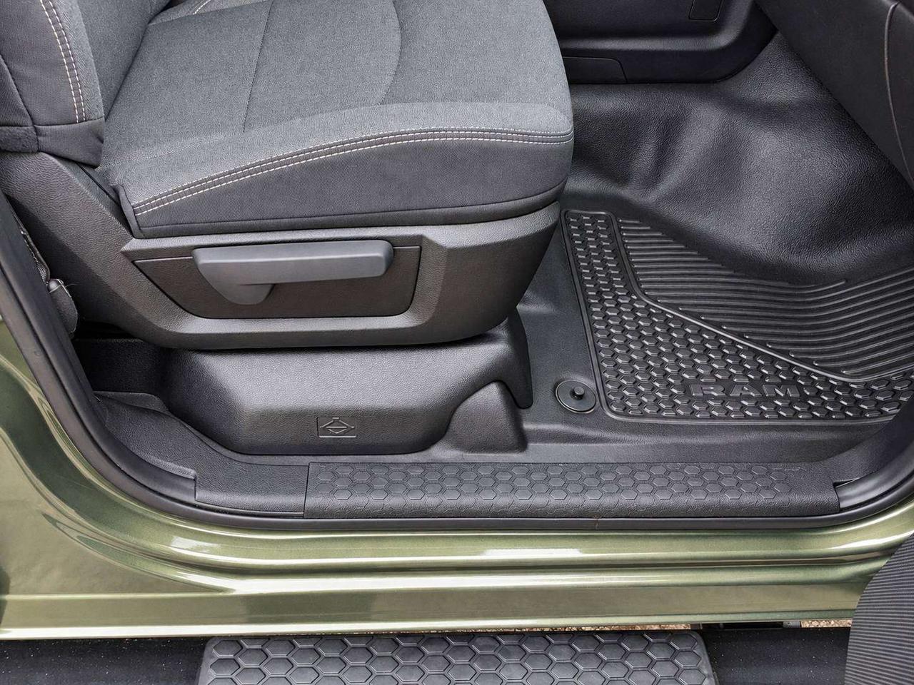 2021 RAM 2500 Big Horn Sport 6.7L | Level B | Tow Pkg | 4X4 Photo