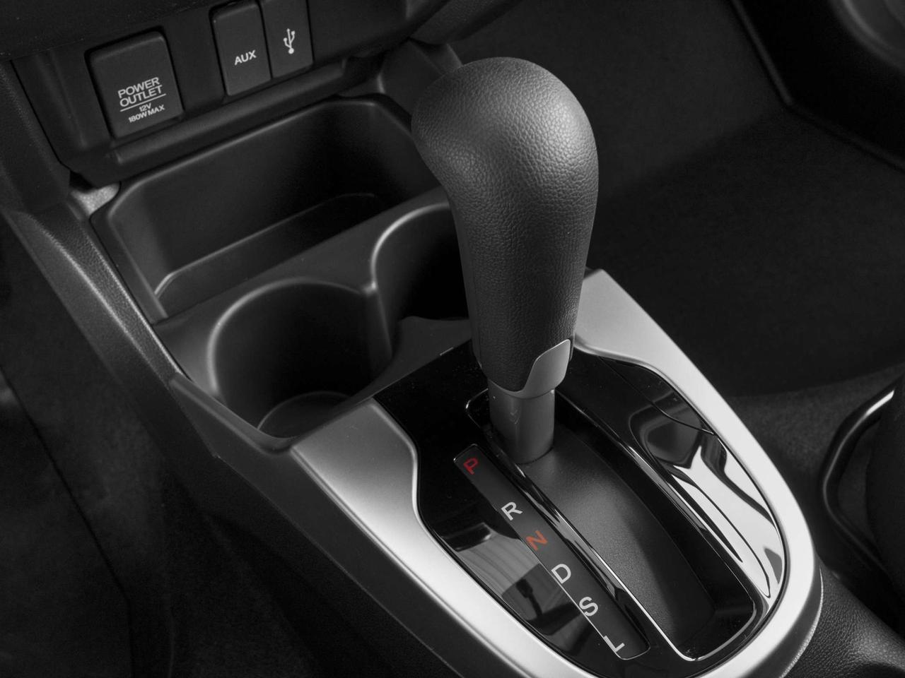 2015 Honda Fit LX Photo