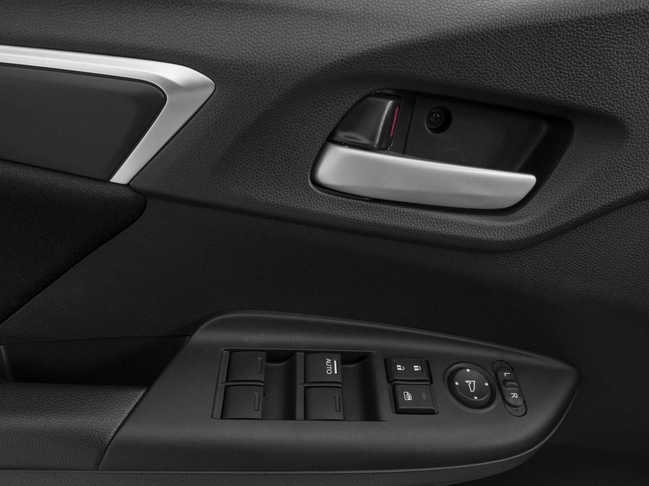 2015 Honda Fit LX Photo