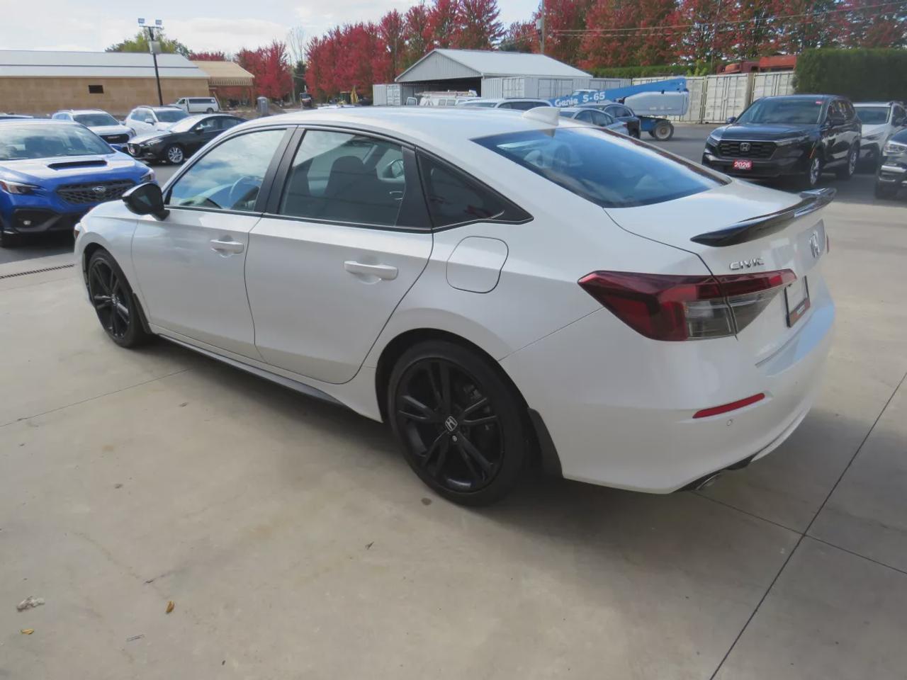 2025 Honda Civic SI Sedan Si | LOW KMS | FWD | Manual | Alloy Wheels | Sport Seats | Heated Front & Rear Seats | Heated Steering Wheel | Climate Control | Sunroof | Touchscreen Display | Wireless Apple CarPlay & Android Auto | Google Built-In | Bluetooth | Wireless Phone  Photo