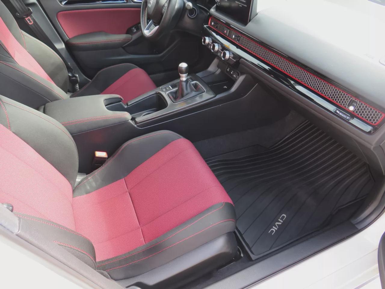2025 Honda Civic SI Sedan Si | LOW KMS | FWD | Manual | Alloy Wheels | Sport Seats | Heated Front & Rear Seats | Heated Steering Wheel | Climate Control | Sunroof | Touchscreen Display | Wireless Apple CarPlay & Android Auto | Google Built-In | Bluetooth | Wireless Phone  Photo