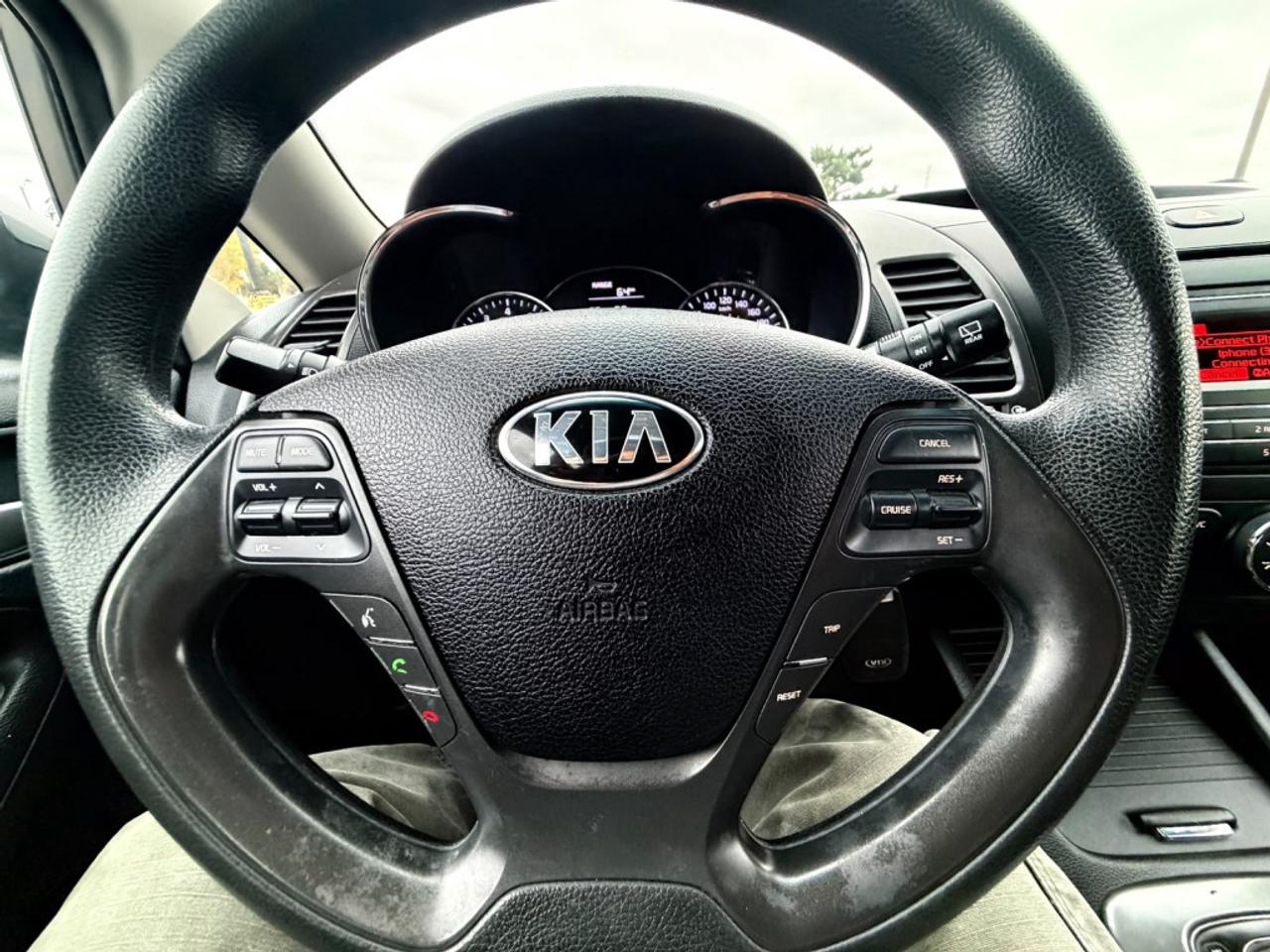 2016 Kia Forte 4dr Sedan Automatic EX SE Photo