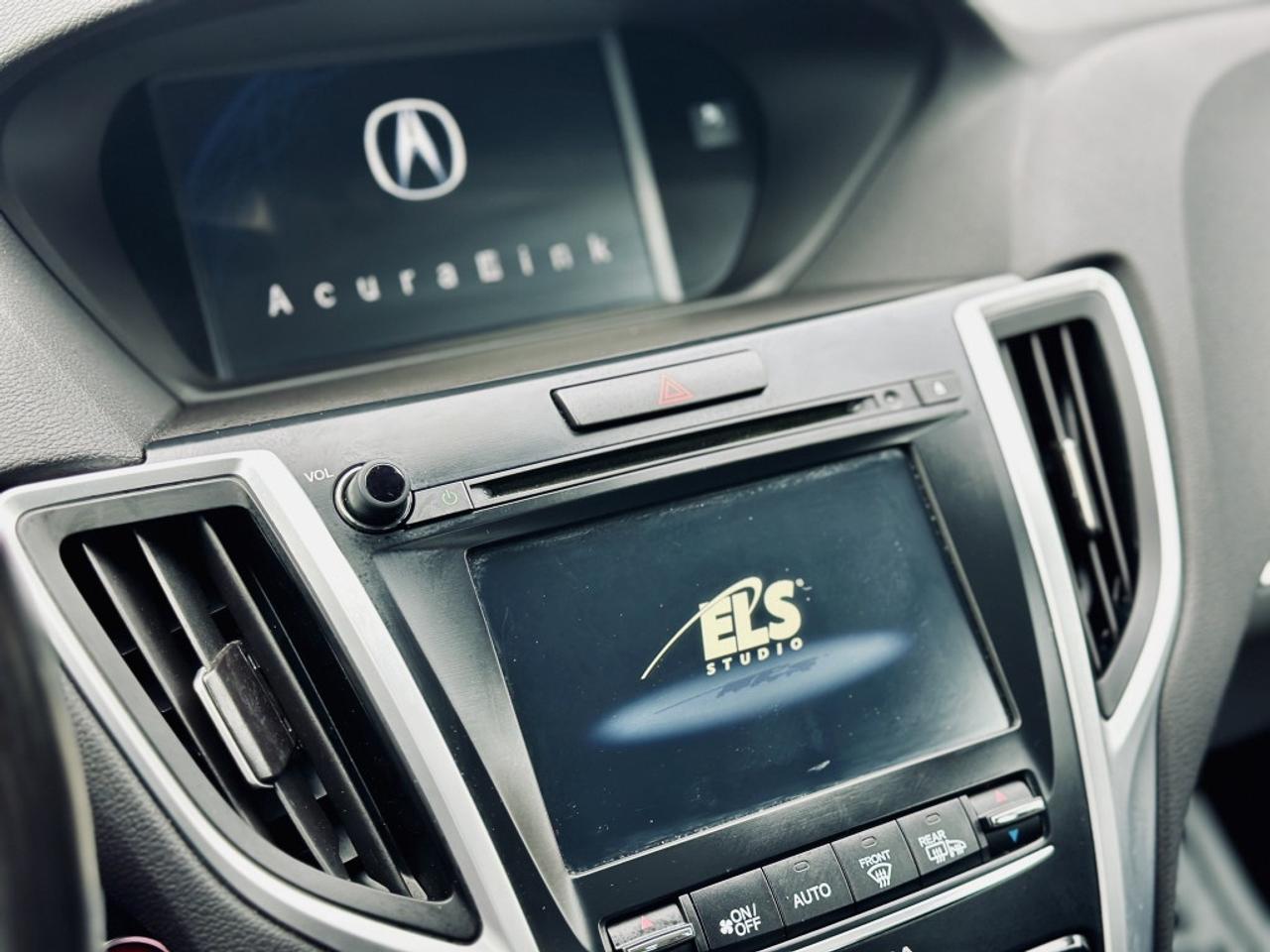 2017 Acura TLX FWD Photo