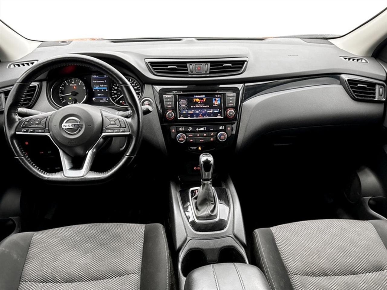 2020 Nissan Qashqai SV Photo