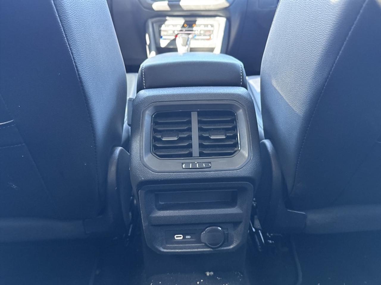 2024 Volkswagen Tiguan COMFORTLINE Photo