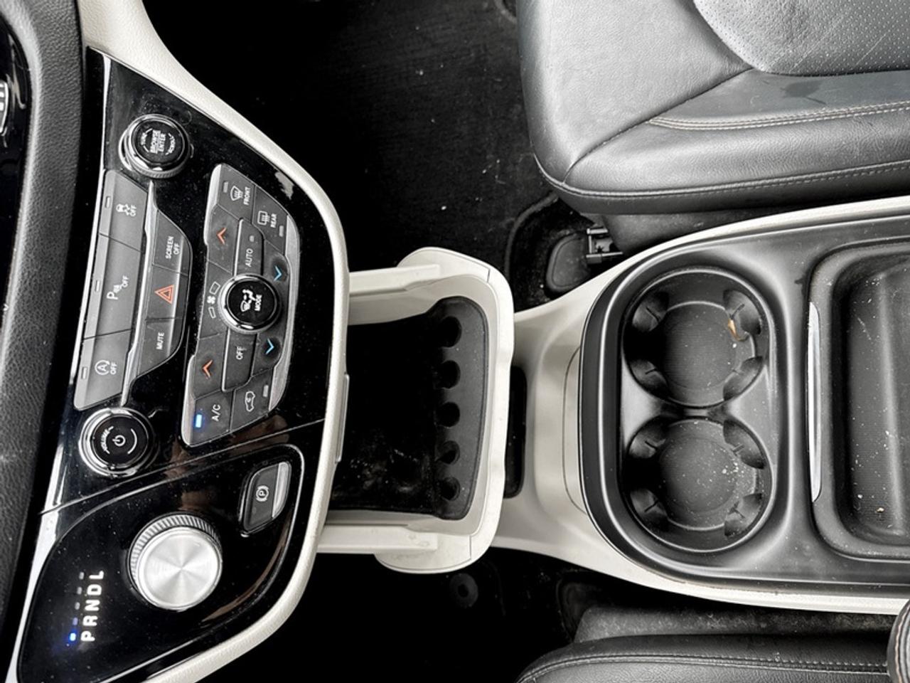 2020 Chrysler Pacifica Touring-L Plus Photo