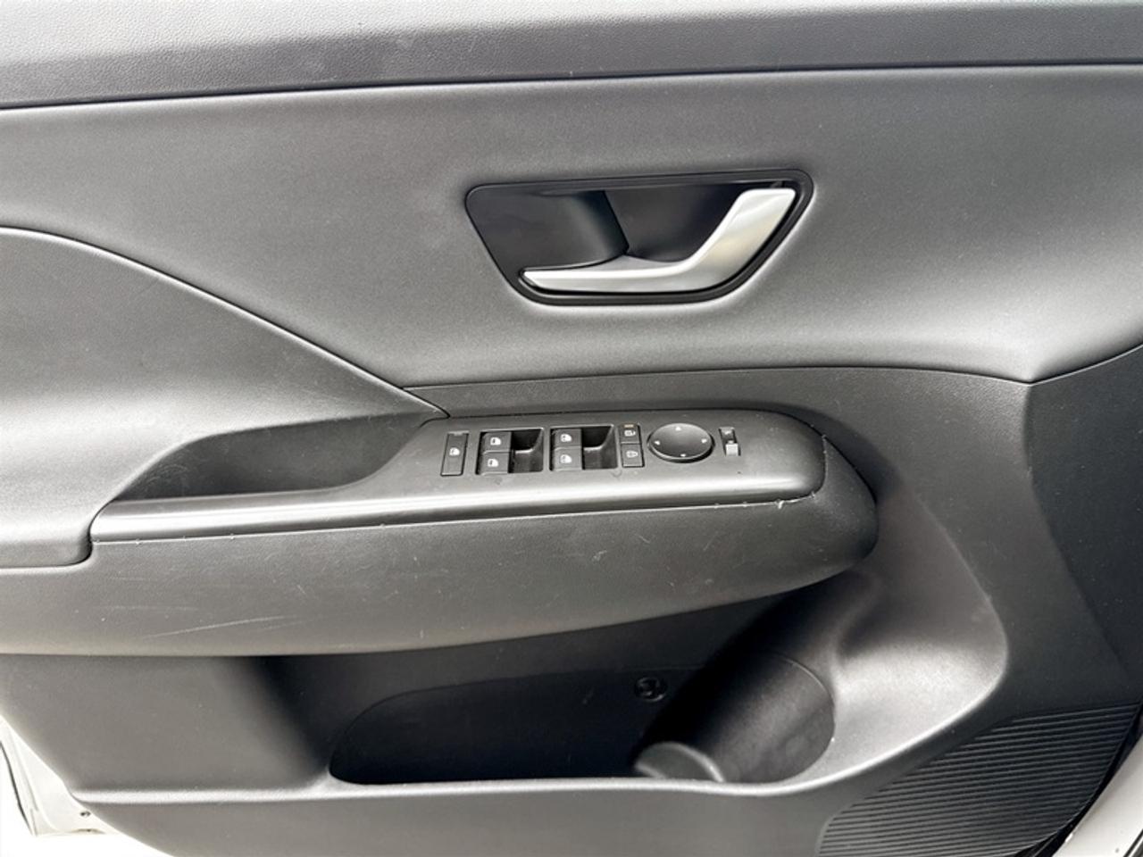 2025 Hyundai KONA Preferred w/Trend Pkg Photo