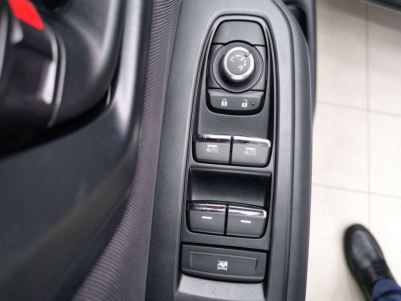 2025 Subaru Forester Touring   AWD   Low KM   Heated Steering Wheel Photo