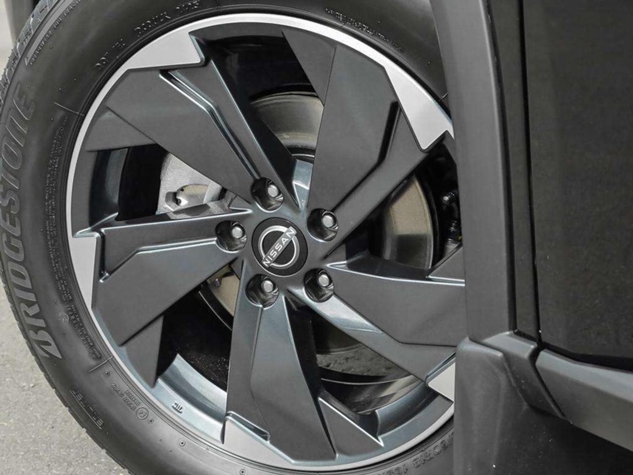 2026 Nissan Rogue SV Moonroof  - Sunroof -  Power Liftgate Photo