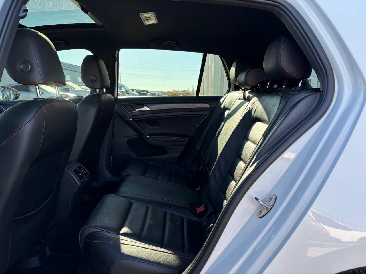 2019 Volkswagen Golf GTI AUTOBAHN MANUAL Photo