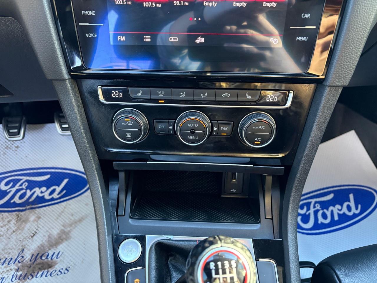 2019 Volkswagen Golf GTI AUTOBAHN MANUAL Photo