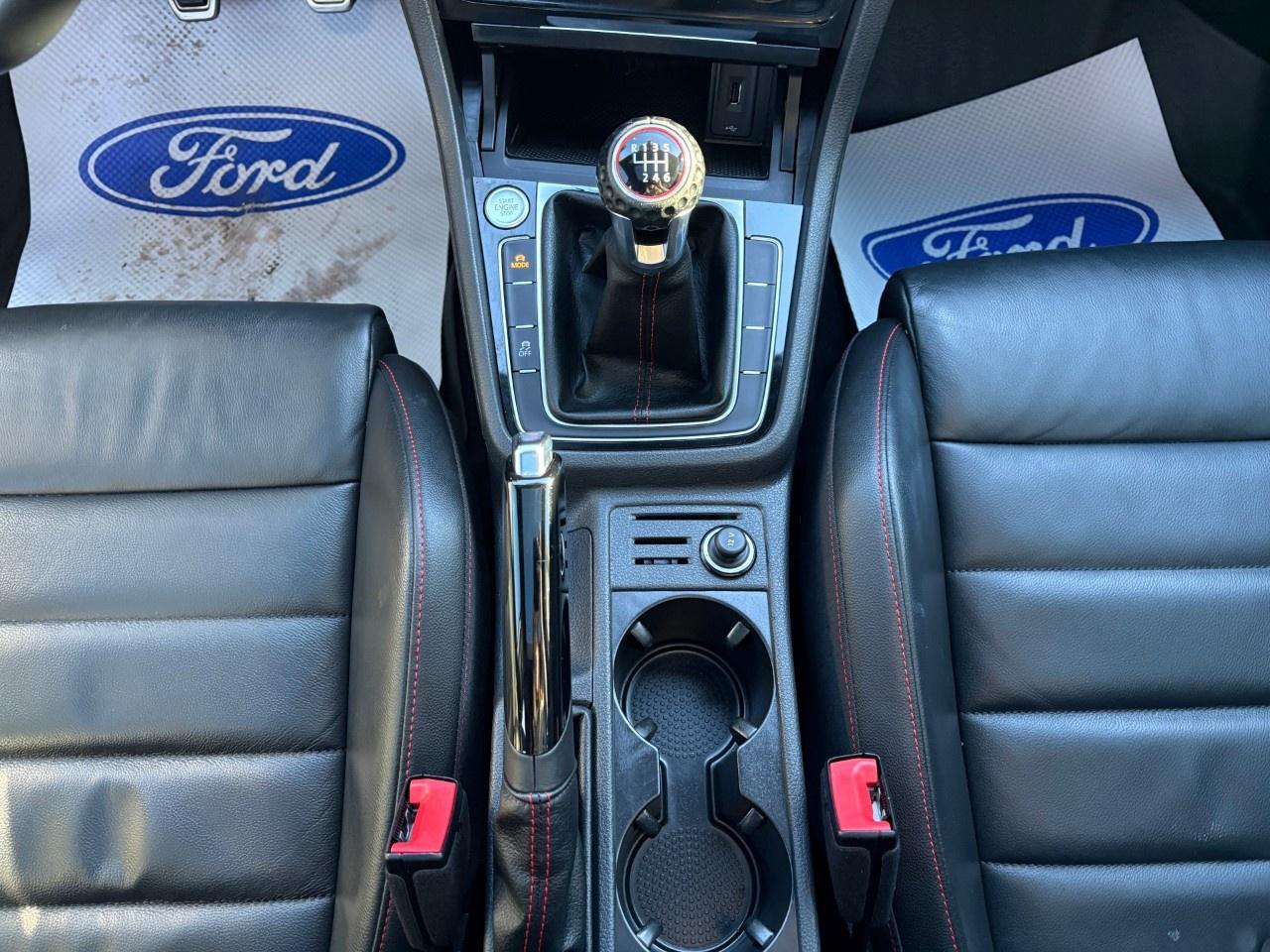 2019 Volkswagen Golf GTI AUTOBAHN MANUAL Photo