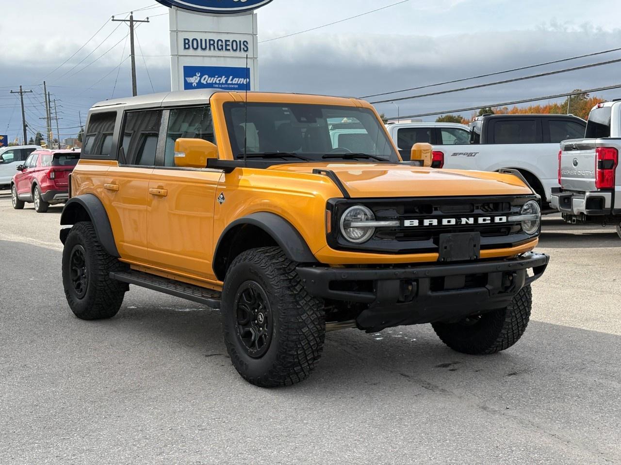 2021 Ford Bronco Outer Banks 4 Door Advanced 4x4 Photo