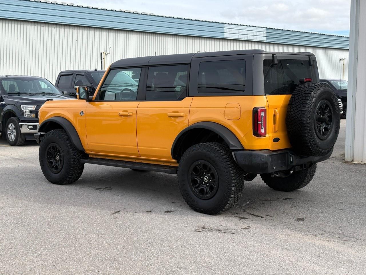 2021 Ford Bronco Outer Banks 4 Door Advanced 4x4 Photo