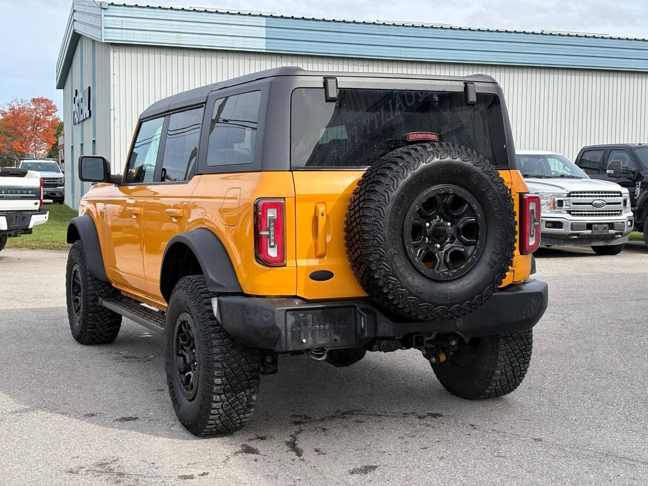 2021 Ford Bronco Outer Banks 4 Door Advanced 4x4 Photo