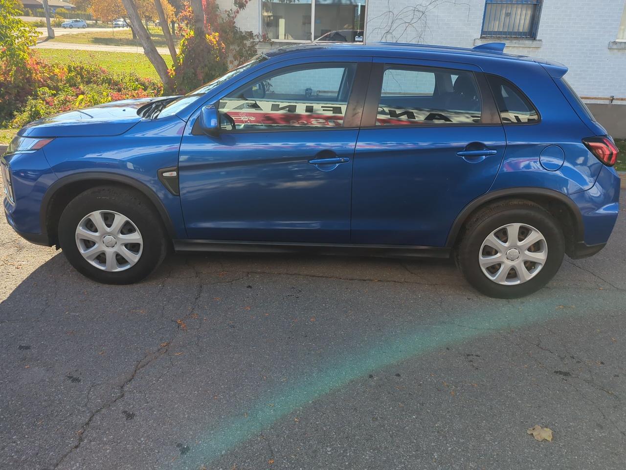2022 Mitsubishi RVR ES