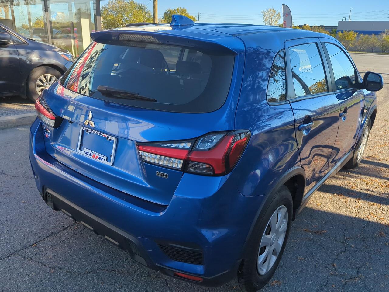 2022 Mitsubishi RVR ES