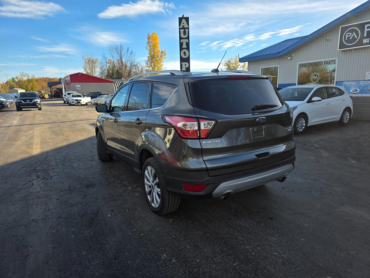 2017 Ford Escape Titanium Photo