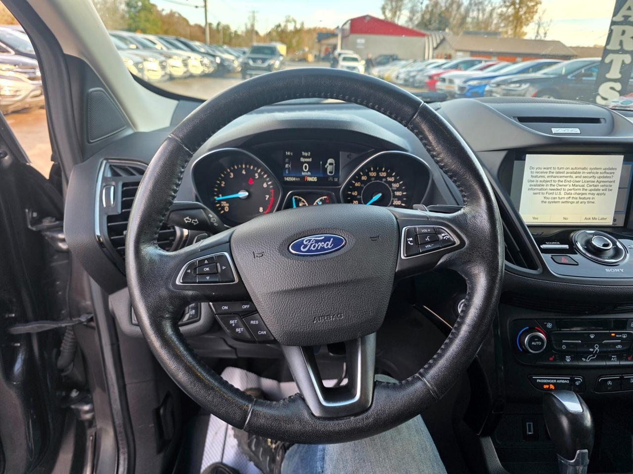 2017 Ford Escape Titanium Photo