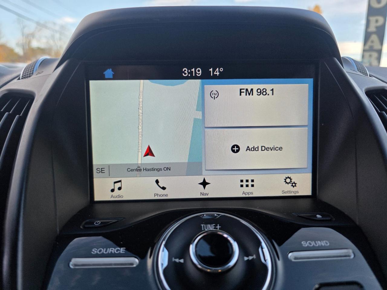 2017 Ford Escape Titanium Photo