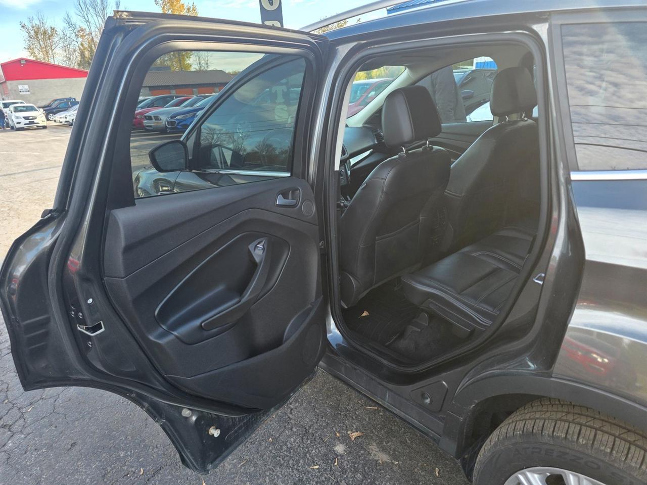 2017 Ford Escape Titanium Photo