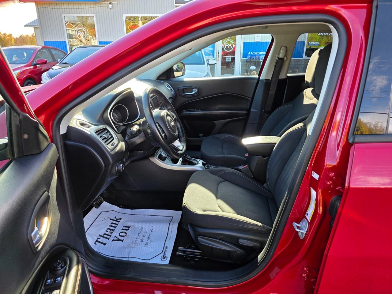 2018 Jeep Compass Sport Photo