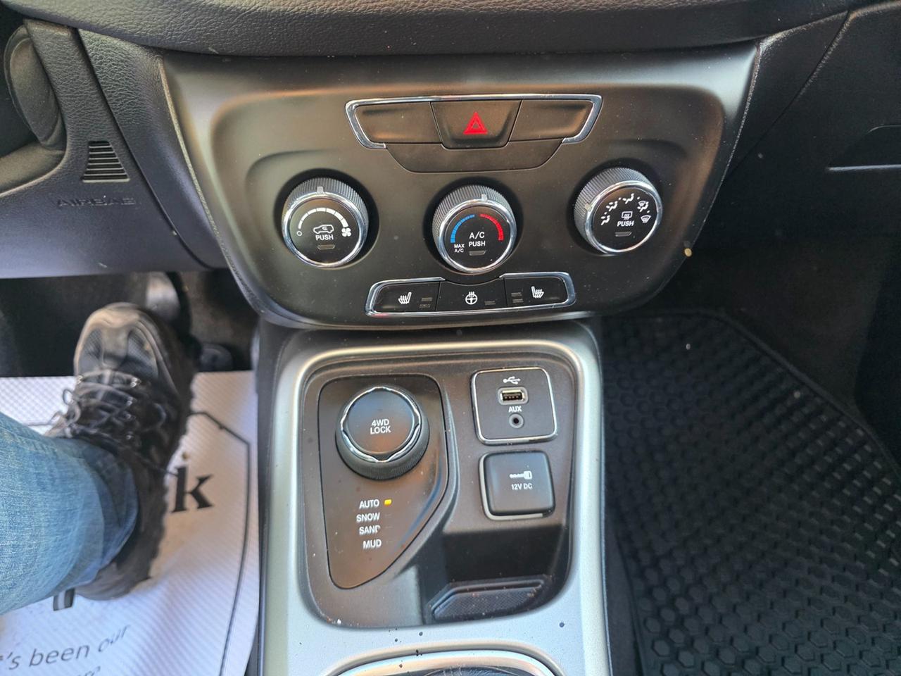 2018 Jeep Compass Sport Photo