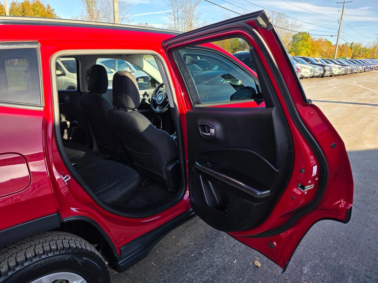 2018 Jeep Compass Sport Photo
