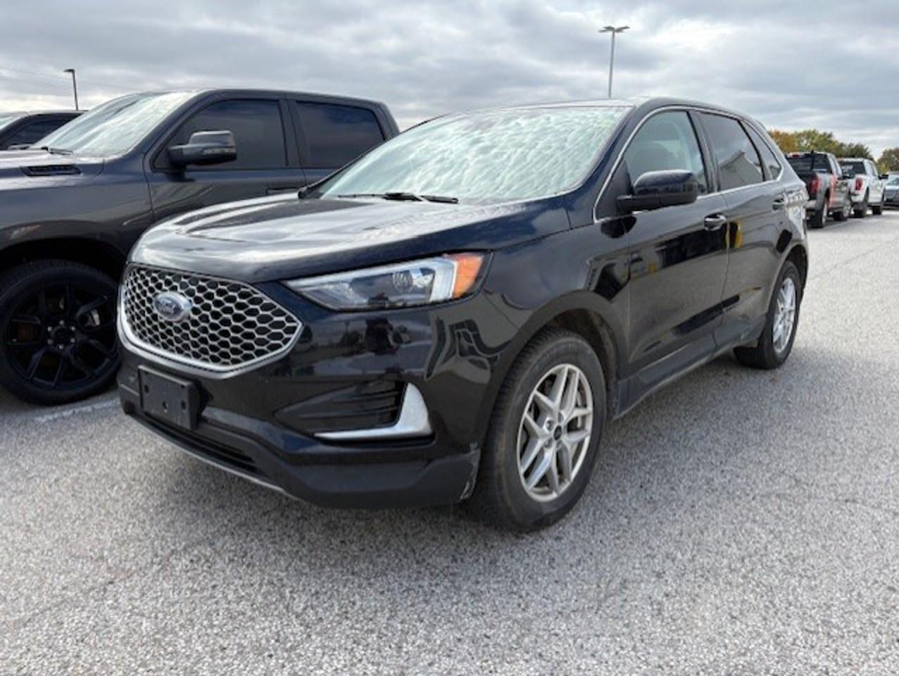 2024 Ford Edge SEL AWD Photo0