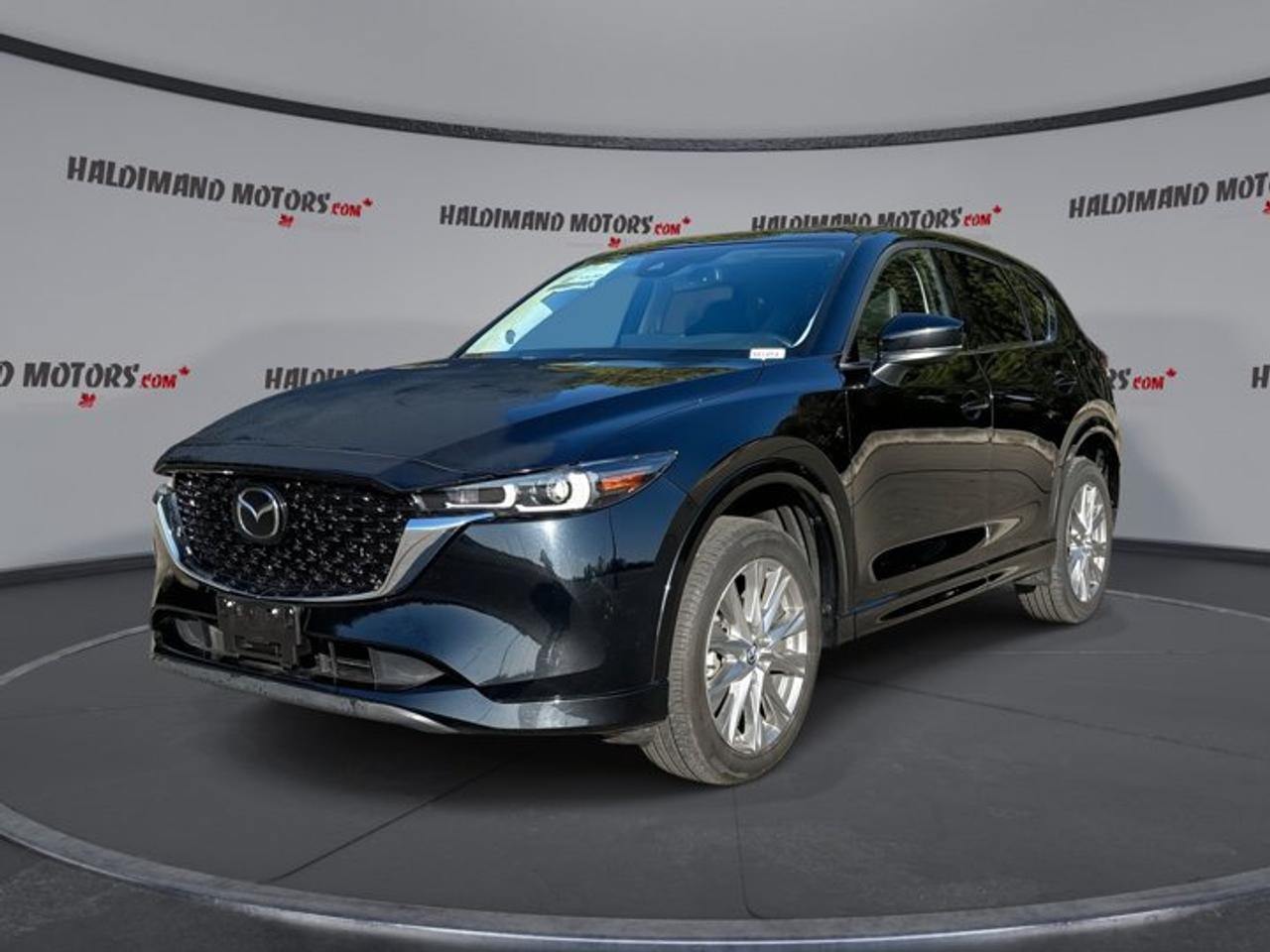 2025 Mazda CX-5 GT AWD | No Accidents | Sunroof | Leather Seats | Heated Steering Photo