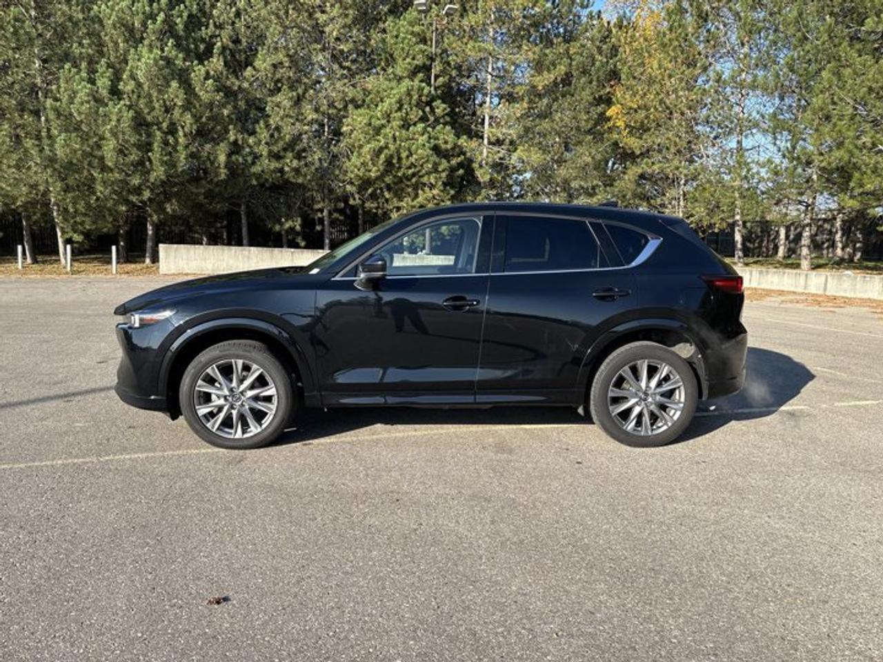 2025 Mazda CX-5 GT AWD | No Accidents | Sunroof | Leather Seats | Heated Steering Photo
