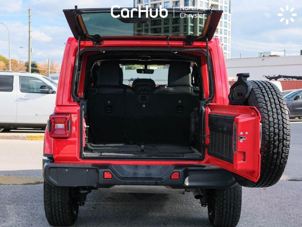 2023 Jeep Wrangler Sahara 3.6L Pentastar V6 | Cold Weather Group | LED Lighting Group | Body-Colour Freedom Top Photo