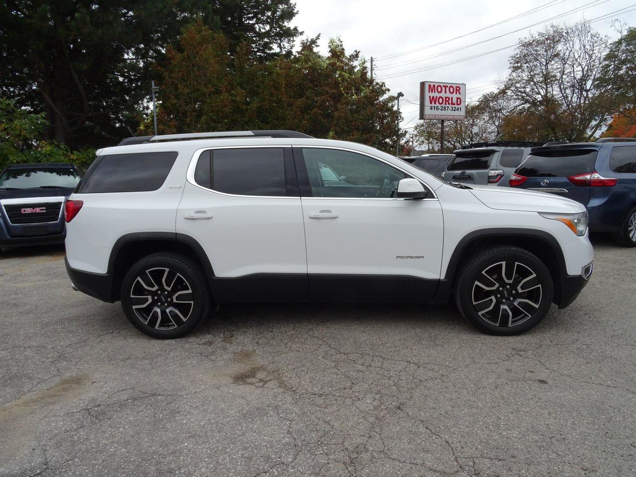 2019 GMC Acadia SLE Photo
