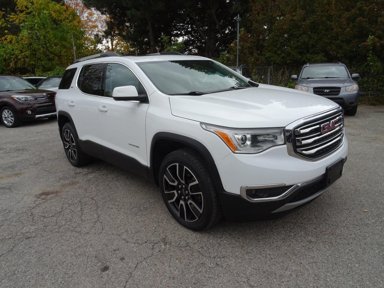 2019 GMC Acadia SLE Photo3
