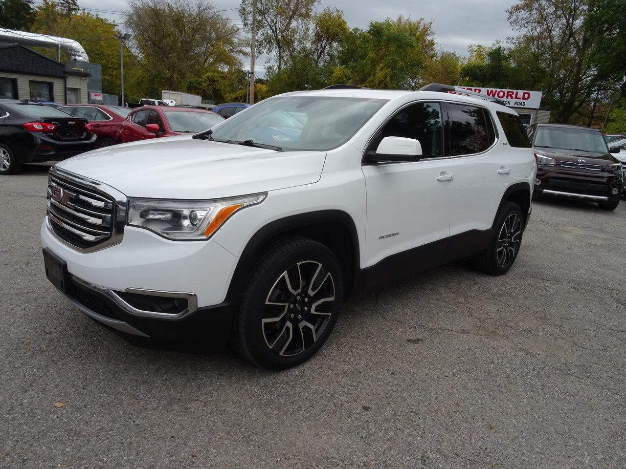 2019 GMC Acadia SLE Photo5