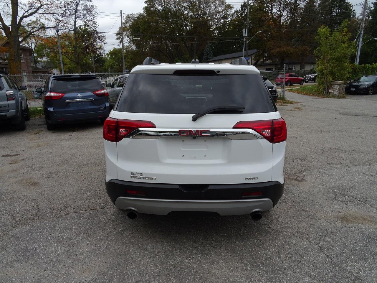 2019 GMC Acadia SLE Photo