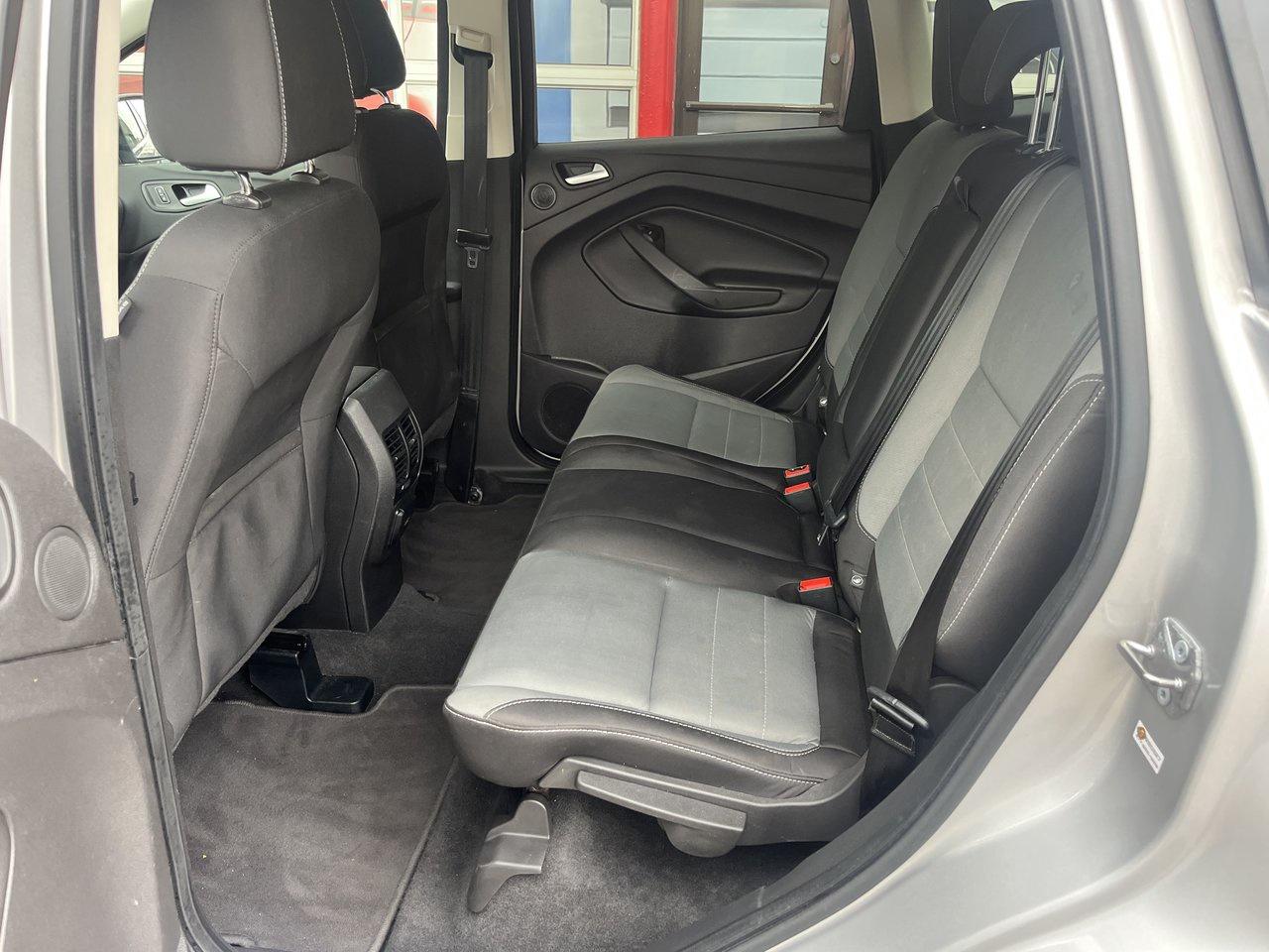 2016 Ford Escape SE Photo