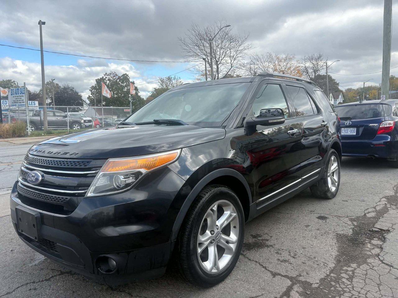 2011 Ford Explorer LIMITED Photo