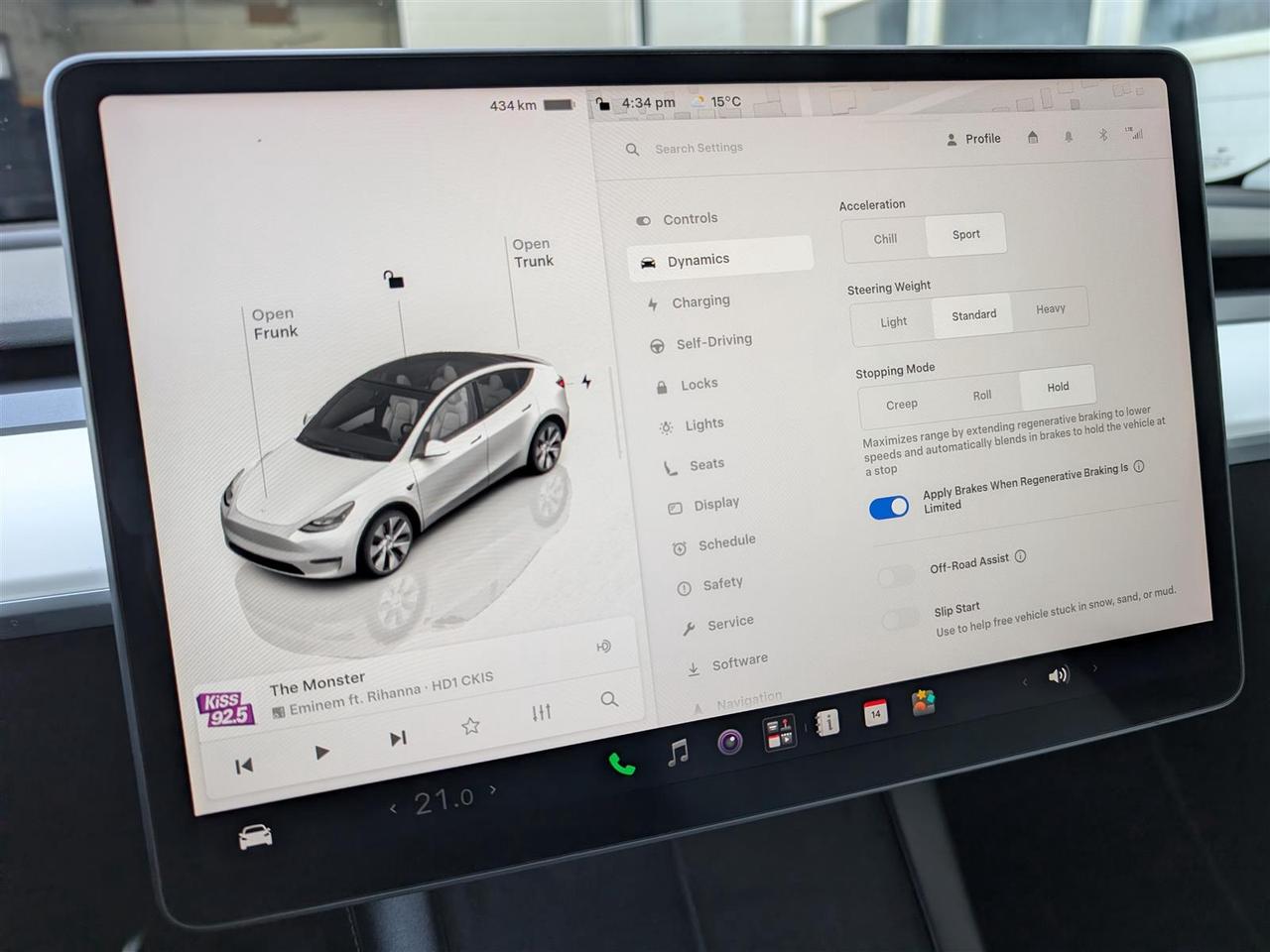 2022 Tesla Model Y LONG RANGE AWD - WHITE INTERIOR - DUAL MOTOR Photo