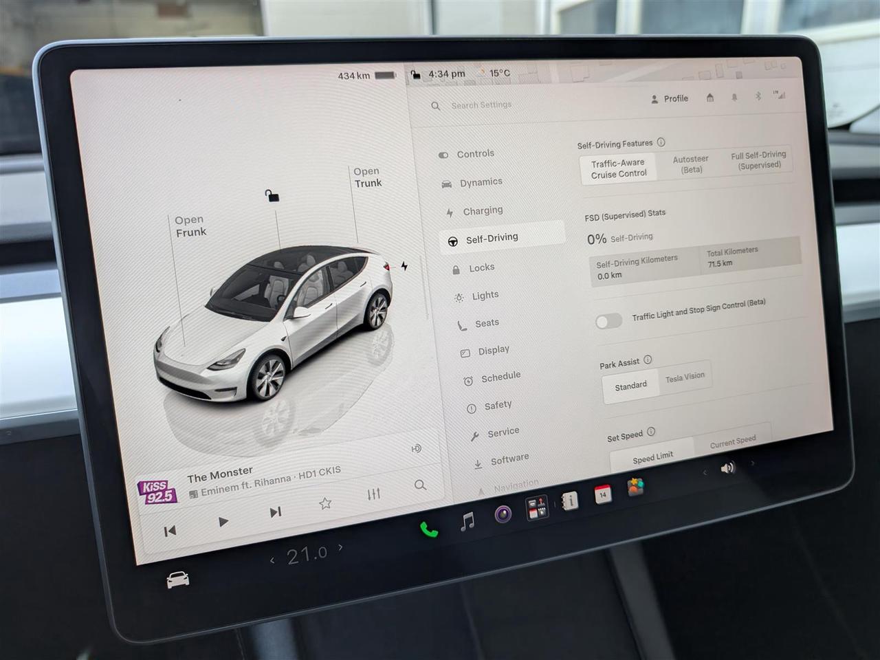 2022 Tesla Model Y LONG RANGE AWD - WHITE INTERIOR - DUAL MOTOR Photo